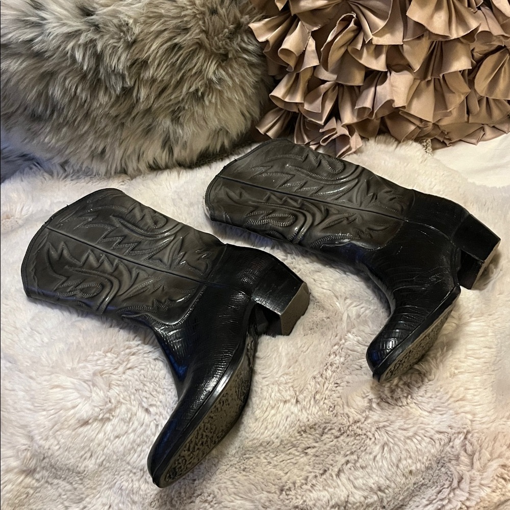 Andrew Geller Moulded Rubber Knee High Embossed Sherpa Western Cowboy Rain Boots